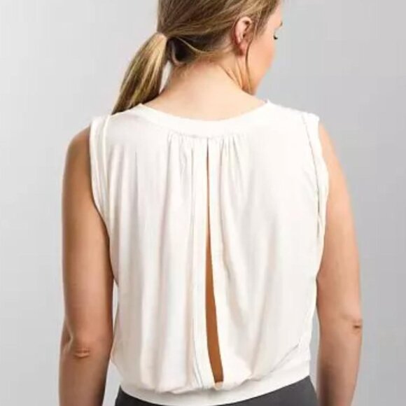 Free People & FP Movement : Toss Up Cropped Active T-Shirt - Picture 5 of 5